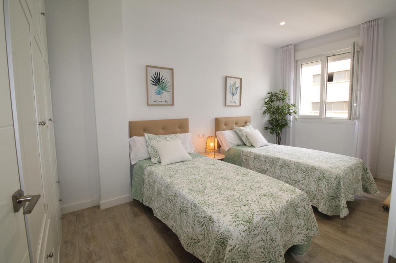 Apartamento Del Parque Flats Puerto Málaga Exterior foto